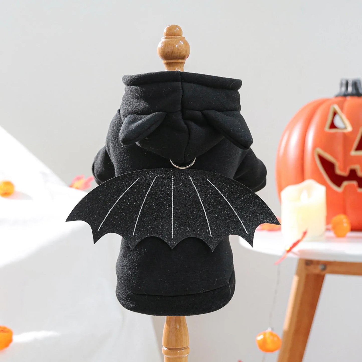 Bat an Eye Sweatdhirt