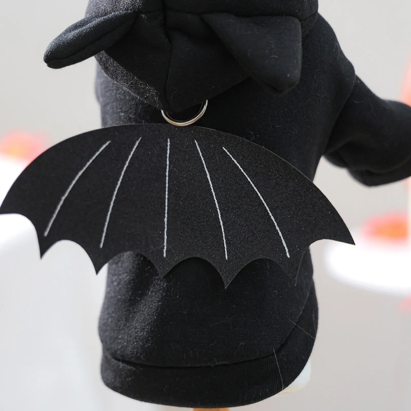 Bat an Eye Sweatdhirt
